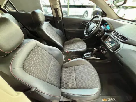 CHEVROLET Onix Hatch 1.4 4P FLEX LTZ AUTOM�TICO, Foto 11