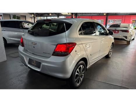 CHEVROLET Onix Hatch 1.4 4P FLEX LTZ, Foto 4