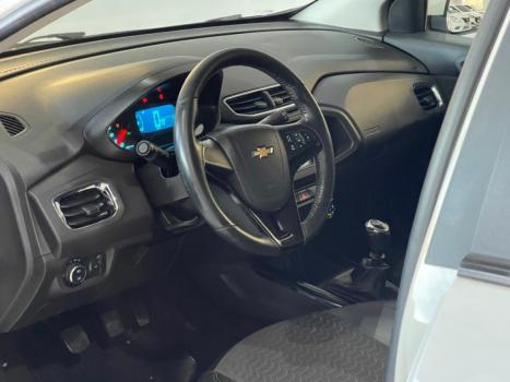 CHEVROLET Onix Hatch 1.4 4P FLEX LTZ, Foto 9