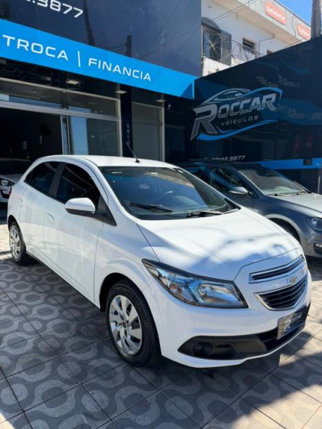 CHEVROLET Onix Hatch 1.4 4P FLEX LT AUTOM�TICO, Foto 5