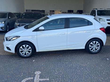 CHEVROLET Onix Hatch 1.4 4P FLEX LT, Foto 6