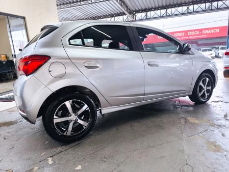 CHEVROLET Onix Hatch 1.4 4P FLEX LTZ, Foto 6