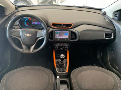 CHEVROLET Onix Hatch 1.4 4P FLEX LT, Foto 9