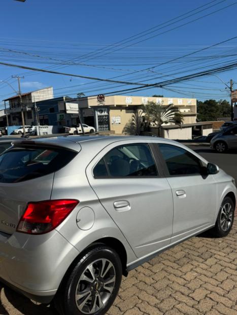 CHEVROLET Onix Hatch 1.4 4P FLEX LTZ AUTOM�TICO, Foto 3