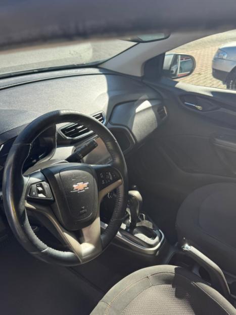 CHEVROLET Onix Hatch 1.4 4P FLEX LTZ AUTOM�TICO, Foto 6