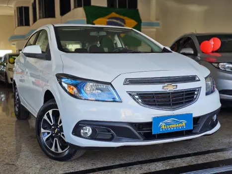 CHEVROLET Onix Hatch 1.4 4P FLEX LTZ AUTOM�TICO, Foto 2