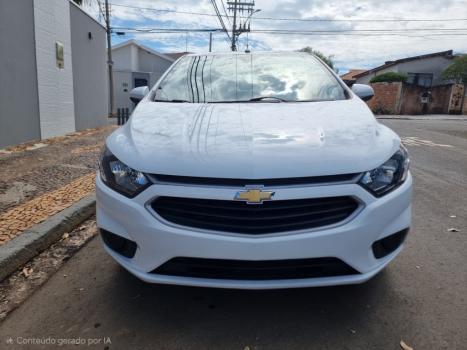 CHEVROLET Onix Hatch 1.0 4P FLEX LT, Foto 3