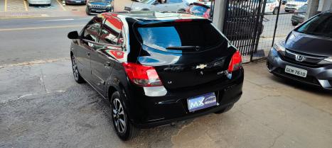 CHEVROLET Onix Hatch 1.4 4P FLEX LTZ, Foto 8