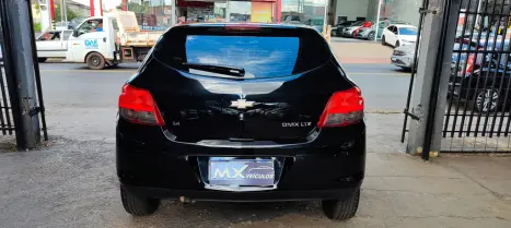 CHEVROLET Onix Hatch 1.4 4P FLEX LTZ, Foto 12