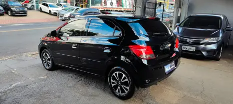 CHEVROLET Onix Hatch 1.4 4P FLEX LTZ, Foto 13