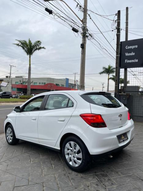 CHEVROLET Onix Hatch 1.4 4P FLEX LT, Foto 3