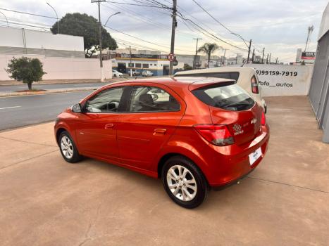 CHEVROLET Onix Hatch 1.0 4P FLEX LT LOLLAPALOOZA, Foto 5