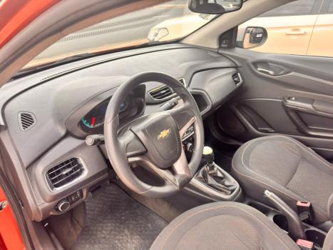CHEVROLET Onix Hatch 1.0 4P FLEX LT LOLLAPALOOZA, Foto 13