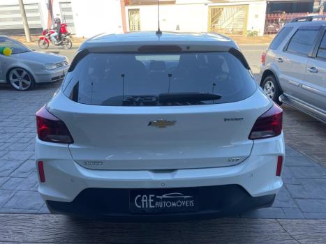 CHEVROLET Onix Hatch 1.4 4P FLEX LTZ AUTOM�TICO, Foto 6