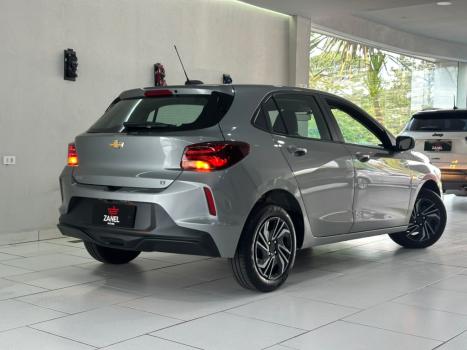 CHEVROLET Onix Hatch 1.0 12V 4P FLEX LT, Foto 2