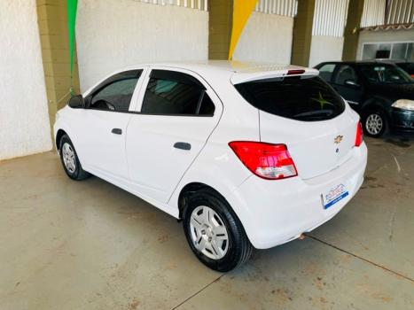 CHEVROLET Onix Hatch 1.0 4P FLEX LS, Foto 4
