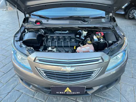 CHEVROLET Onix Hatch 1.4 4P FLEX LT, Foto 9