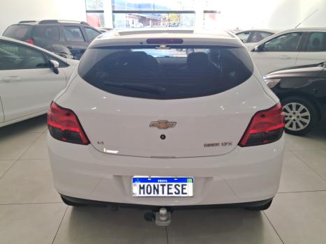 CHEVROLET Onix Hatch 1.4 4P FLEX LTZ, Foto 5