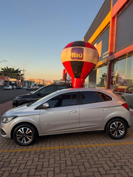 CHEVROLET Onix Hatch 1.4 4P FLEX LTZ, Foto 9