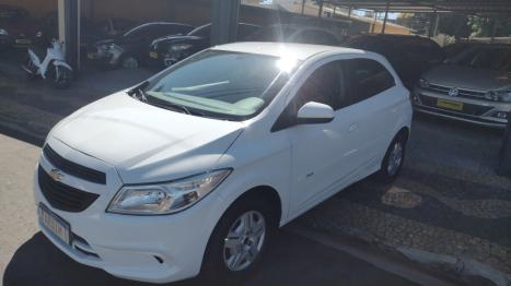 CHEVROLET Onix Hatch 1.0 4P FLEX LS, Foto 6