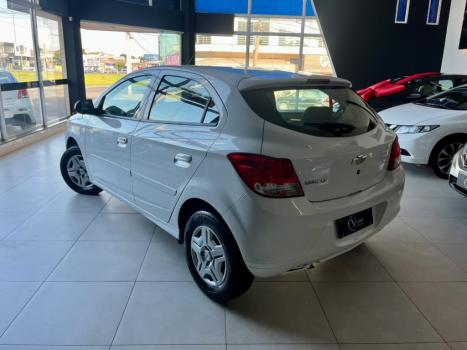 CHEVROLET Onix Hatch 1.0 4P FLEX LT, Foto 7