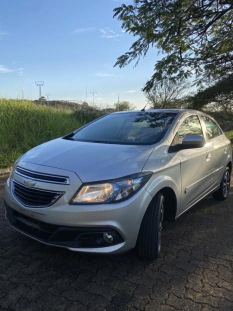 CHEVROLET Onix Hatch 1.4 4P FLEX LTZ, Foto 8