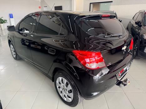 CHEVROLET Onix Hatch 1.4 4P FLEX LT, Foto 7