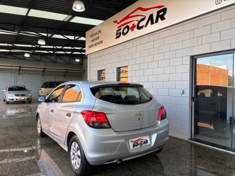 CHEVROLET Onix Hatch 1.0 4P FLEX JOY, Foto 5
