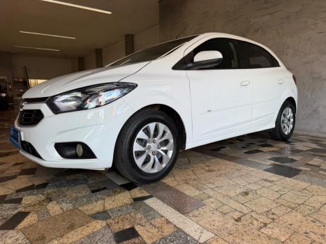 CHEVROLET Onix Hatch 1.4 4P FLEX LT, Foto 9