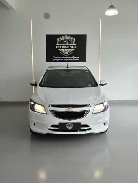 CHEVROLET Onix Hatch 1.4 4P FLEX LT, Foto 5