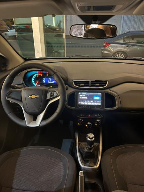 CHEVROLET Onix Hatch 1.4 4P FLEX LT, Foto 4