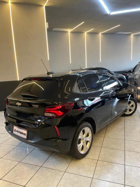 CHEVROLET Onix Hatch 1.0 12V 4P FLEX LTZ TURBO, Foto 5