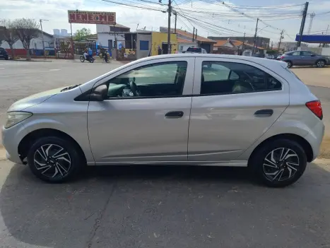 CHEVROLET Onix Hatch 1.0 4P FLEX LT, Foto 3