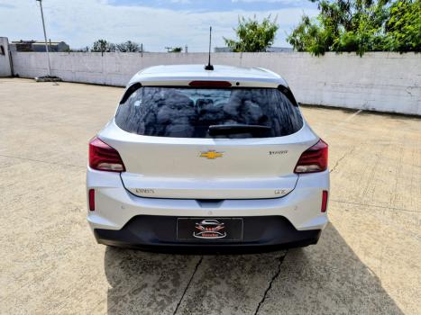 CHEVROLET Onix Hatch 1.0 4P FLEX LTZ TURBO AUTOM�TICO, Foto 8
