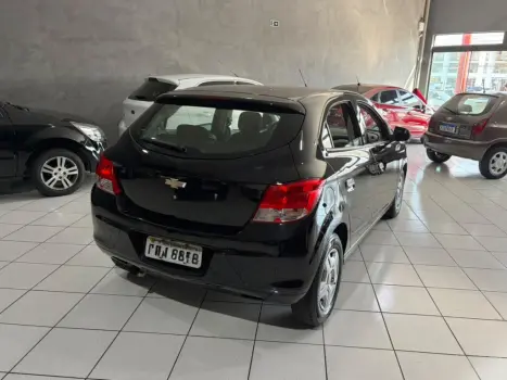 CHEVROLET Onix Hatch 1.0 4P FLEX JOY, Foto 4