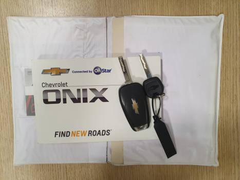 CHEVROLET Onix Hatch 1.4 4P FLEX LT, Foto 15