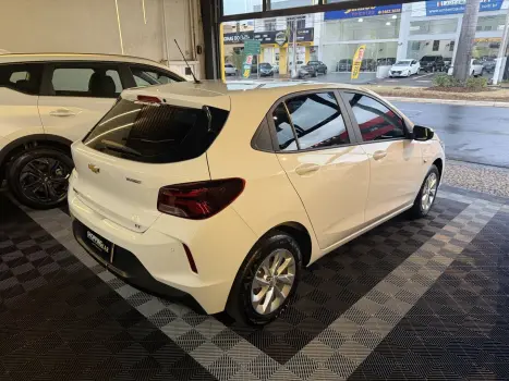 CHEVROLET Onix Hatch , Foto 6