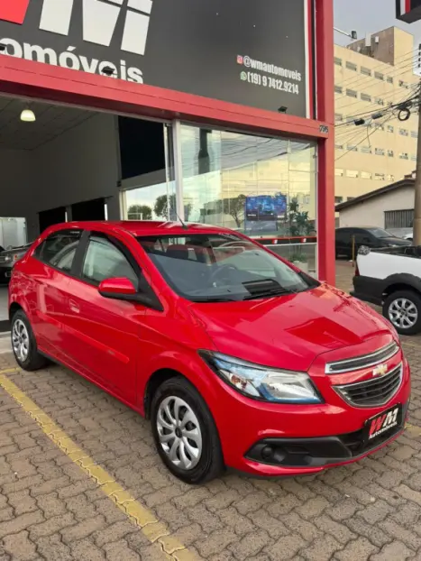 CHEVROLET Onix Hatch 1.4 4P FLEX LT, Foto 2