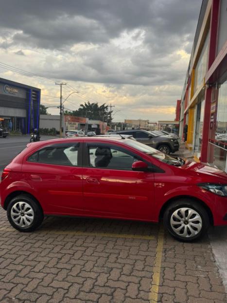 CHEVROLET Onix Hatch 1.4 4P FLEX LT, Foto 8
