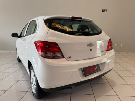 CHEVROLET Onix Hatch 1.0 4P FLEX LT, Foto 4