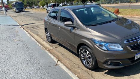 CHEVROLET Onix Hatch 1.4 4P FLEX LT, Foto 2