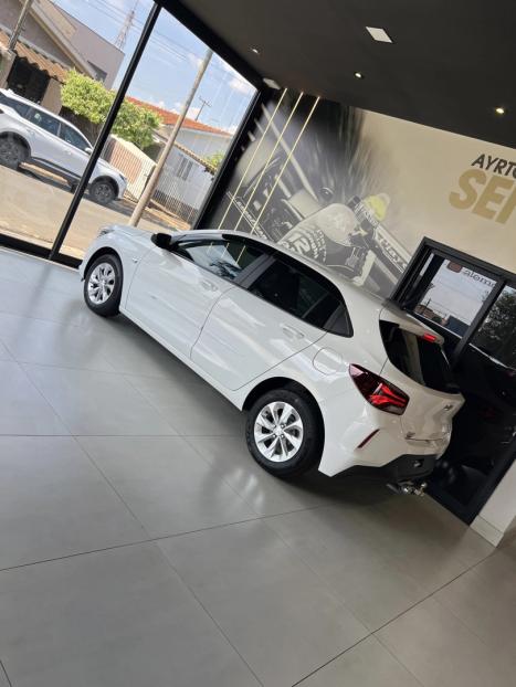 CHEVROLET Onix Hatch 1.0 12V 4P FLEX LT, Foto 1