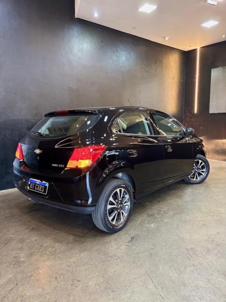CHEVROLET Onix Hatch 1.4 4P FLEX LTZ AUTOM�TICO, Foto 3