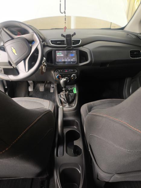 CHEVROLET Onix Hatch 1.4 4P FLEX LTZ, Foto 4