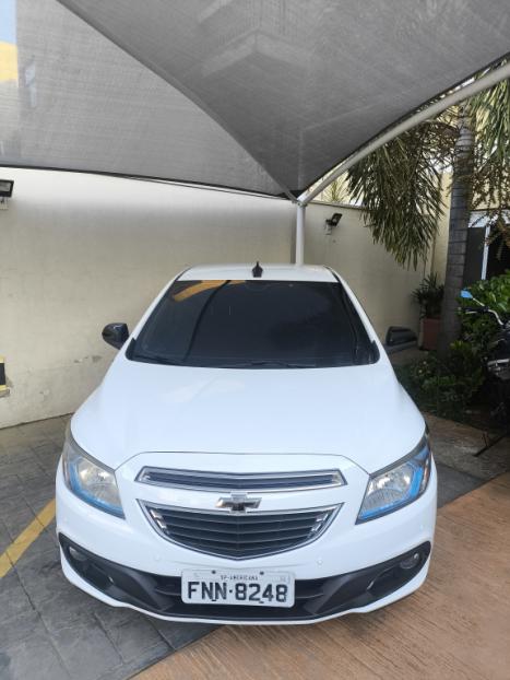 CHEVROLET Onix Hatch 1.4 4P FLEX LTZ, Foto 1