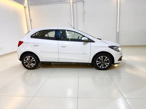 CHEVROLET Onix Hatch 1.4 4P FLEX LTZ, Foto 6