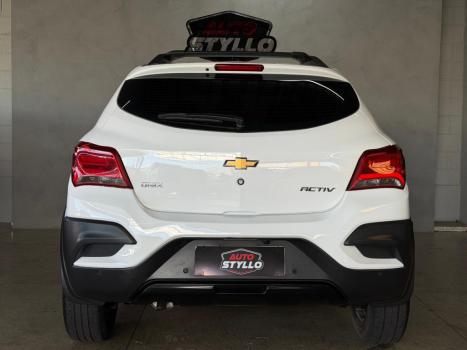 CHEVROLET Onix Hatch 1.4 4P FLEX ACTIV AUTOM�TICO, Foto 2