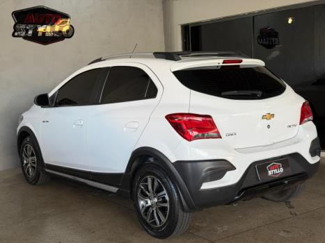 CHEVROLET Onix Hatch 1.4 4P FLEX ACTIV AUTOM�TICO, Foto 10