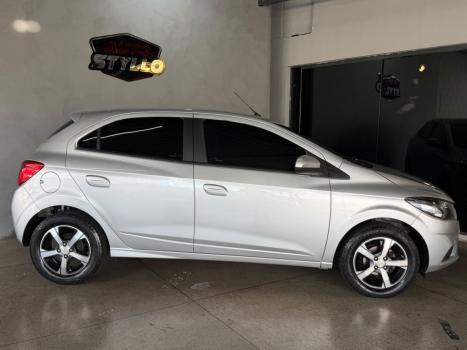 CHEVROLET Onix Hatch 1.4 4P FLEX LTZ AUTOM�TICO, Foto 11