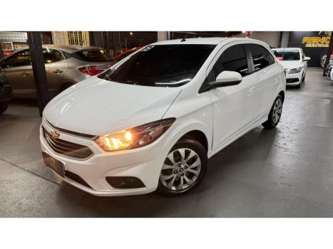 CHEVROLET Onix Hatch 1.4 4P FLEX LT, Foto 3